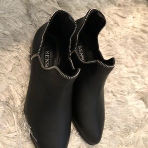 Senso booties